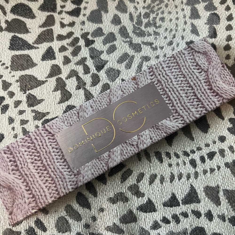 Dominique Cosmetics Sweater Weather eyeshadow palette